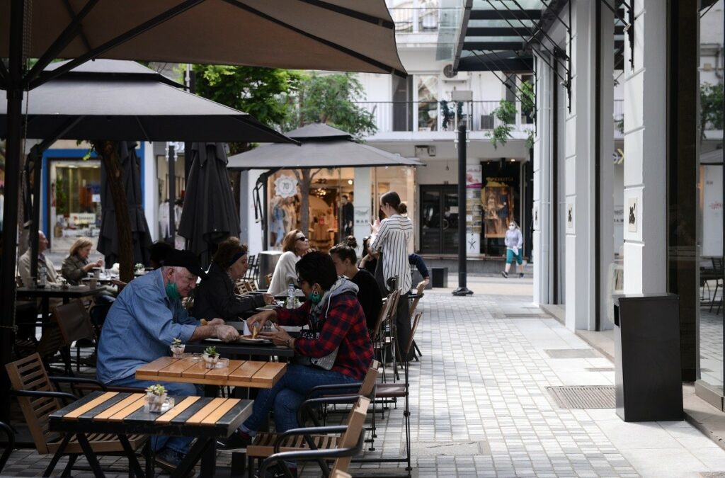 Ικανοποίηση του Ε.Ε.Θ. για το άνοιγμα της εστίασης
