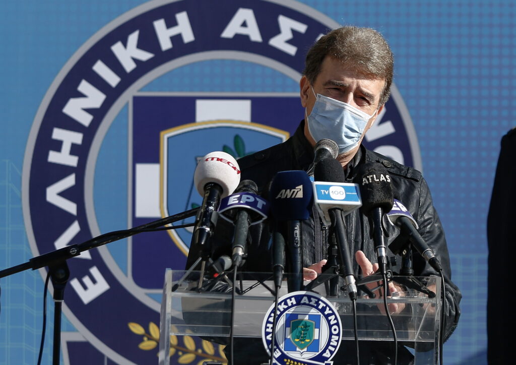 Ξαφνική επίσκεψη στο “ανθρωποκτονιών” απο τον Χρυσοχοΐδη