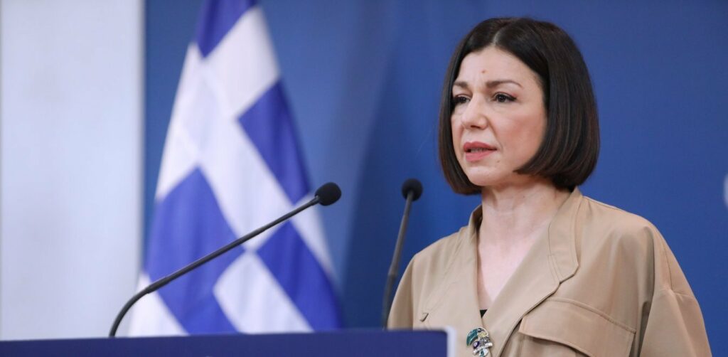 Αρ. Πελώνη: Η κ. Αχτσιόγλου προσπαθεί να δικαιολογήσει τα αδικαιολόγητα