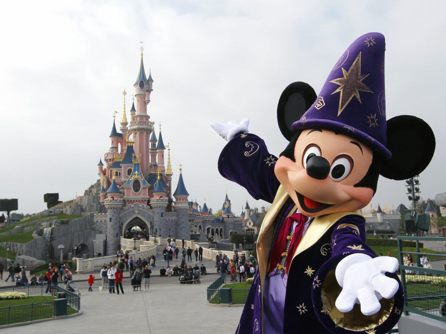 Disneyland Paris: Ανοίγει πόρτες ξανά 17 Ιουνίου