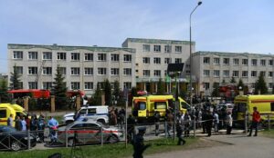 Ρωσία: Ένοπλη επίθεση σε σχολείο με θύματα μαθητές - Έντεκα νεκροί