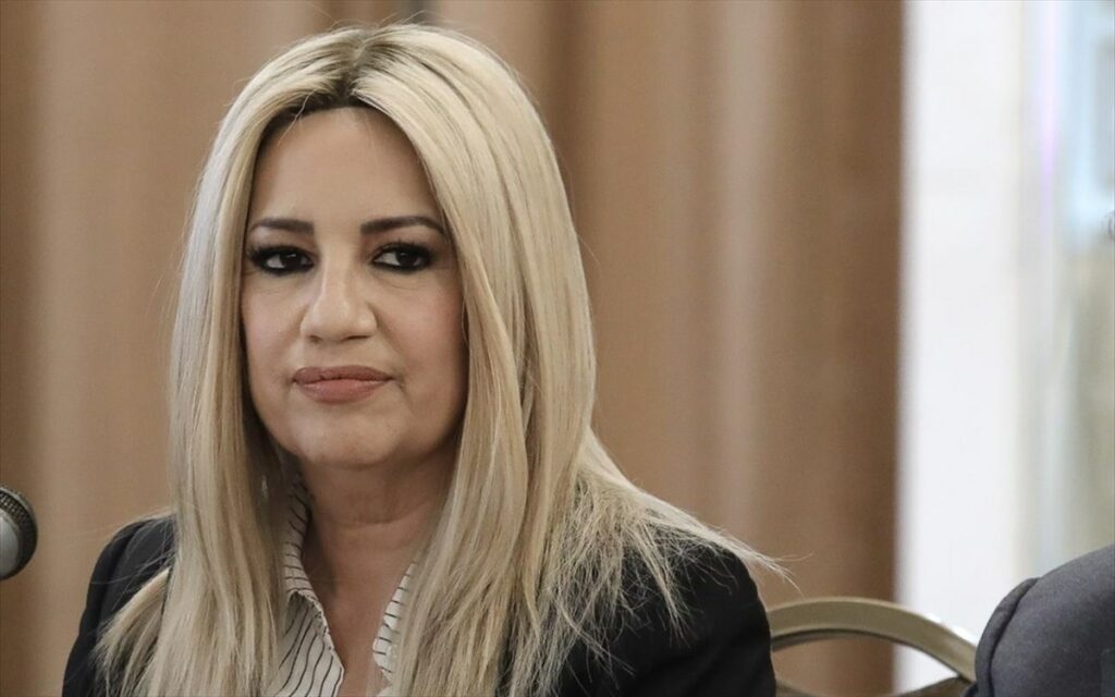 Γεννηματα καποιος να μ νοιαστει για το παιδι