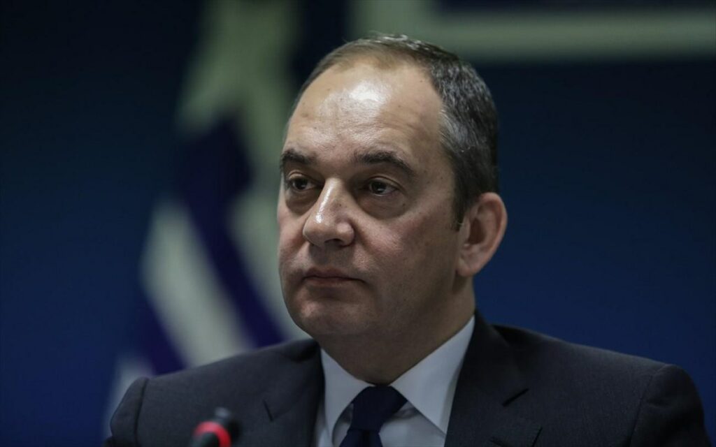 Πλακιωτάκης: Aύξηση πληρότητας των πλοίων από σήμερα - Aυξημένη ασφάλεια στα νησιά