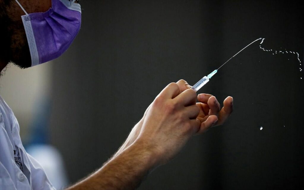 Ψηφιακές απάτες γύρω από τον εμβολιασμό για την covid-19