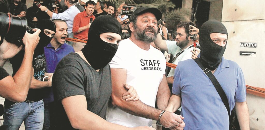 Γιάννης Λαγός: Έφτασε στο ελληνικό αεροδρόμιο