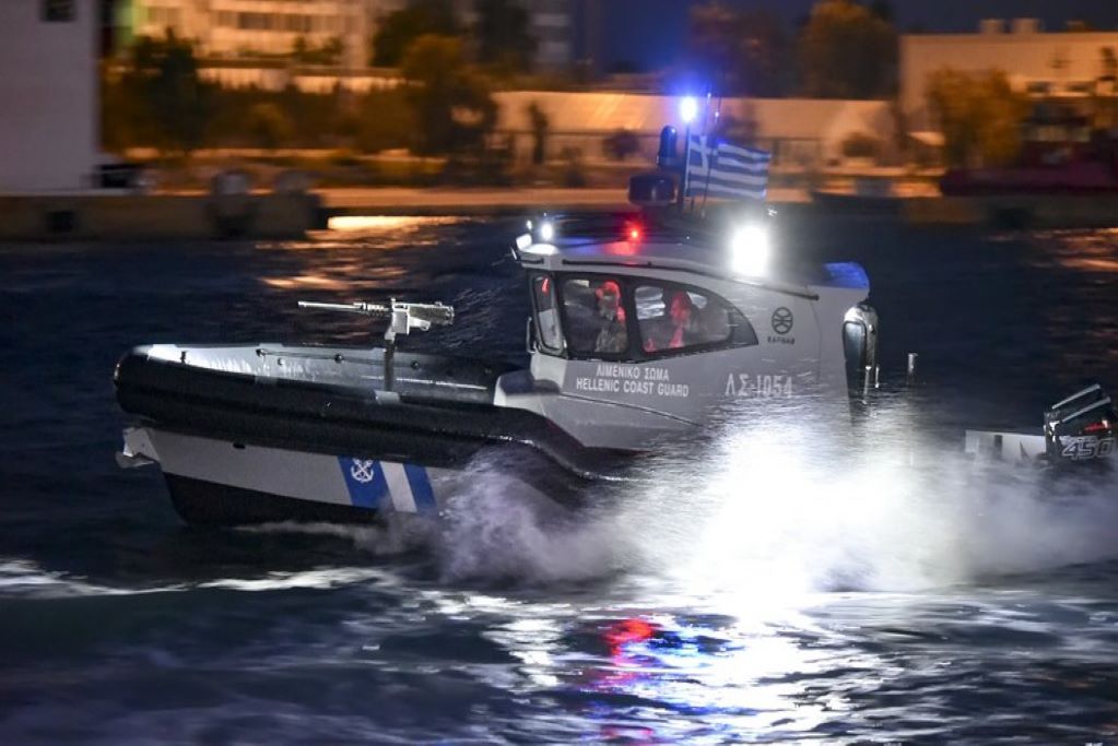 Φωτιά σε ιστιοφόρο - Βυθίστηκε 15 μίλια από τη Λευκάδα