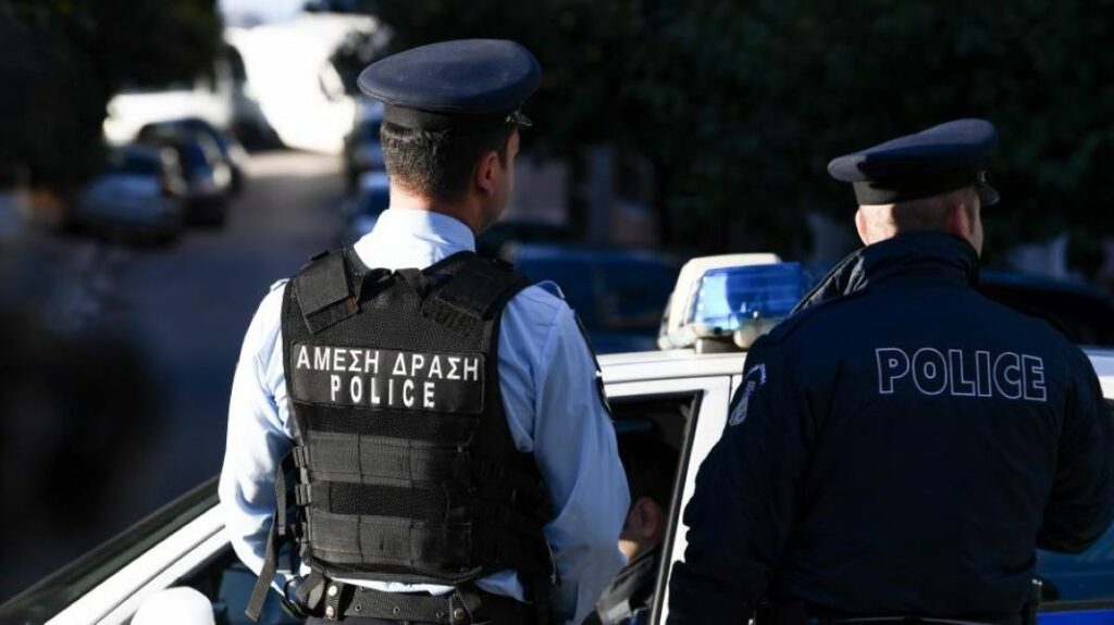 Ληστεία στα Γλυκά Νερά: Στραγγάλισαν 20χρονη δίπλα στο μωρό της