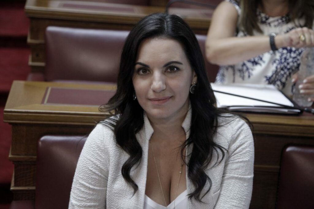 «Βόμβα»: Η Όλγα σκέφτεται να μην είναι υποψήφια στην Α’ Αθηνών!