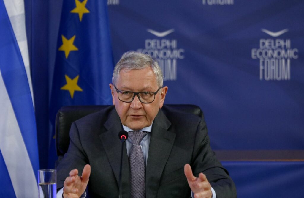 Ρέγκλινγκ στο Delphi Forum: Βιώσιμο για πολλά χρόνια το ελληνικό χρέος