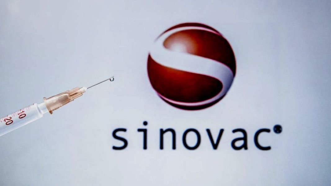 Sinovac: Επιταχύνεται η διαδικασία έγκρισης για το κινέζικο εμβόλιο