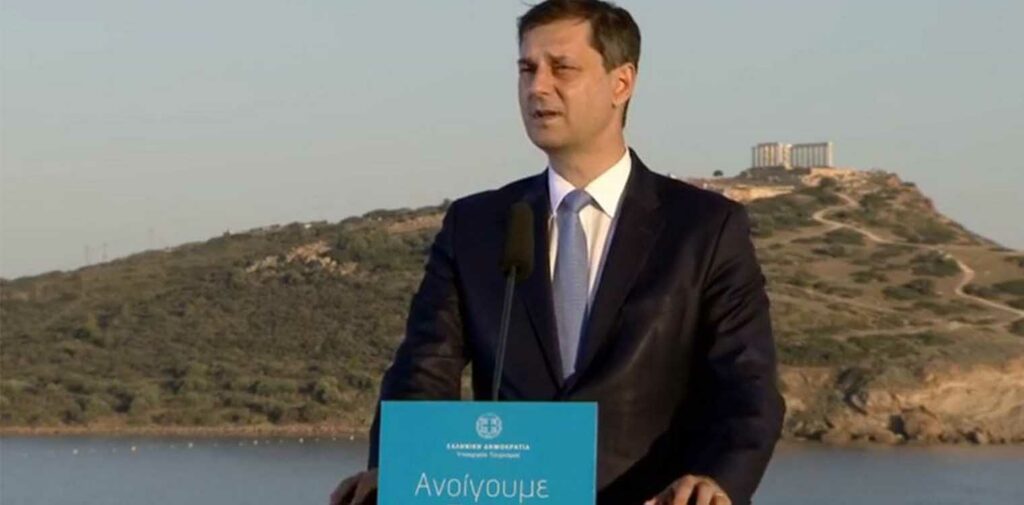 Θεοχάρης για τουρισμό: Η Ελλάδα ανοίγει πανιά
