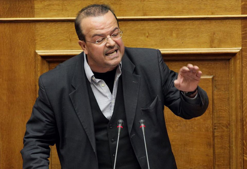 Ετοιμάζουν απάντηση στον Τριανταφυλλίδη