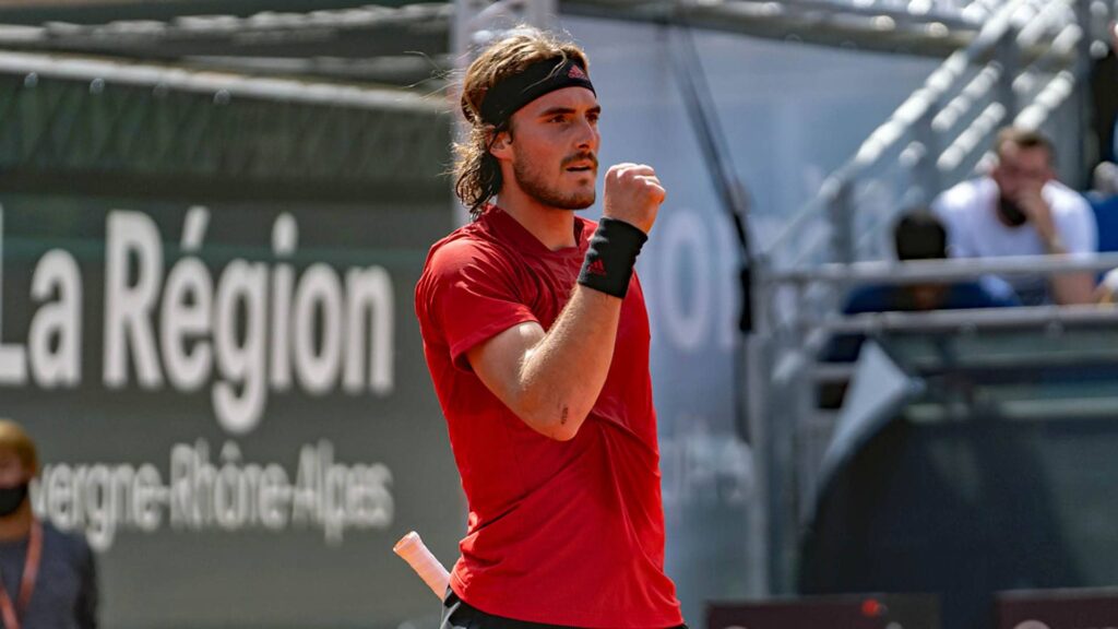 Lyon Open: Ο Τσιτσιπάς δια περιπάτου στους «4»