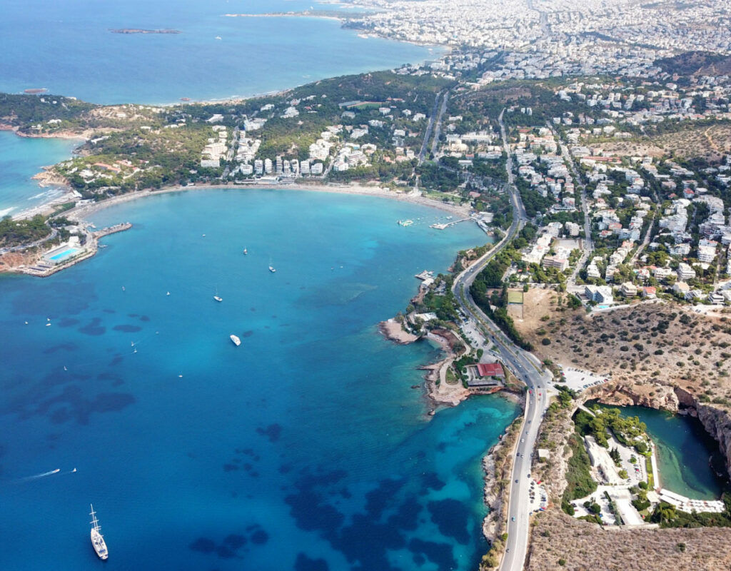 «Ατακτοποίητα» ακίνητα της Εκκλησίας  