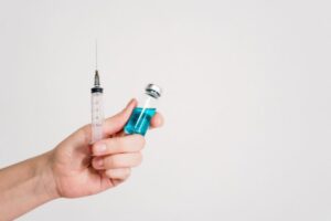 Γερμανία: Προς κατάργηση της μετ' αποδοχών άδειας για την καραντίνα ανεμβολίαστων
