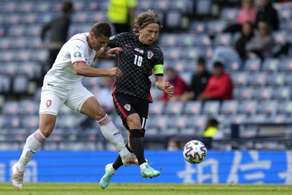 Κροατία-Τσεχία 1-1: Μπήκαν σε... μπελάδες οι Κροάτες