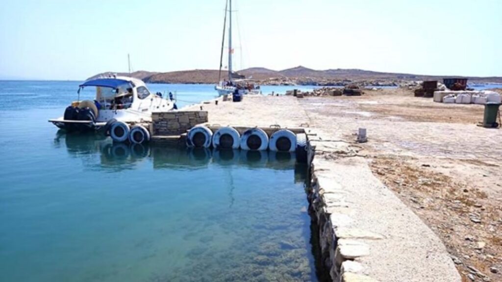 Με παρέμβαση Δημητριάδη ο καθαρισμός του λιμανιού της Δήλου - Η απάντηση του Νορβηγού πρέσβη
