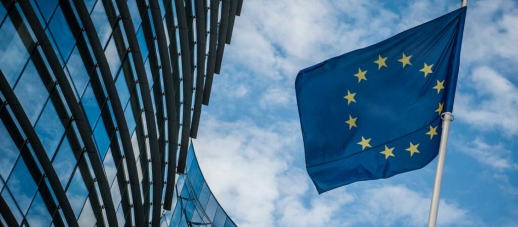 Η Ευρωπαϊκή Επιτροπή ξεκινά την έκδοση ομολόγων για τη χρηματοδότηση του Ταμείου Ανάκαμψης
