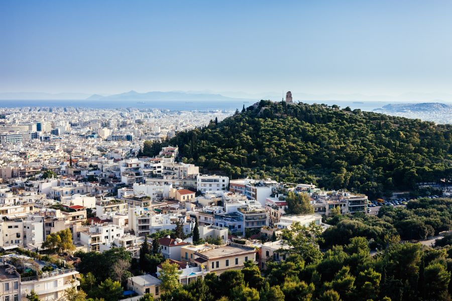 Καιρός σήμερα: «Καύσωνας» και αφρικανική σκόνη