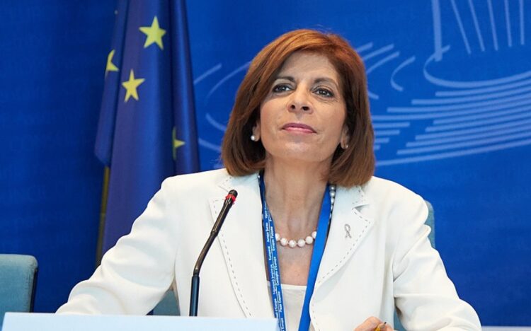 Στην Αθήνα η επίτροπος Υγείας της ΕΕ Στέλλα Κυριακίδου -Συναντήσεις με Μητσοτάκη και Κικίλια