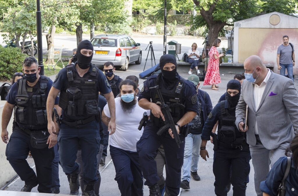 Επίθεση με βιτριόλι: Στον εισαγγελέα ο 37χρονος ιερέας