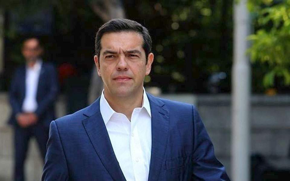 Τσίπρας για τα εργασιακά: Στα 800 ευρώ θέλει τον κατώτατο μισθό