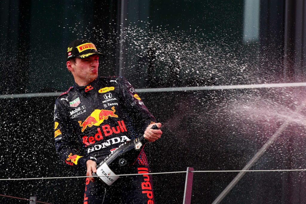 F1: Άπιαστος ο Μαξ Φερστάπεν!