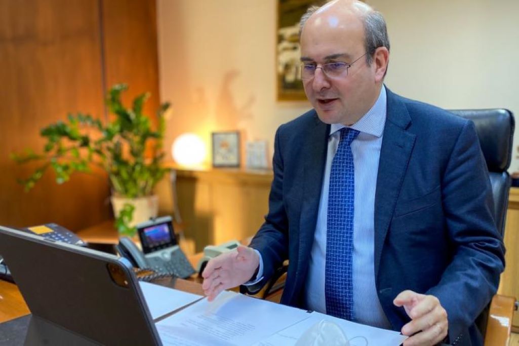 Χατζηδάκης: Από τέλος Ιανουαρίου οι αυξήσεις στις συντάξεις