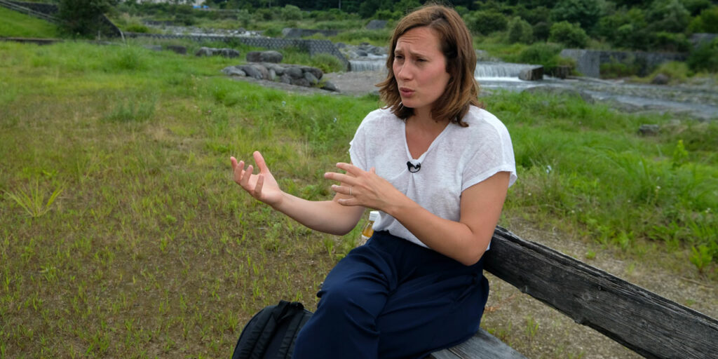 Γαλλία: Μια τοιχογραφία για την Τιφέν Βερόν που εξαφανίστηκε πριν 3 χρόνια στην Ιαπωνία