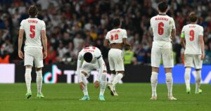 Euro 2020: Θλίψη αλλά και περηφάνια στα πρωτοσέλιδα του αγγλικού Τύπου