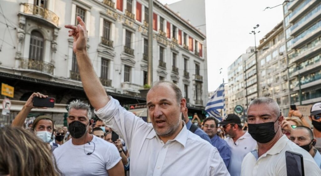 Ο Ιατρικός Σύλλογος Αθηνών καλεί στο Πειθαρχικό Συμβούλιο τον Φ. Βόβολη