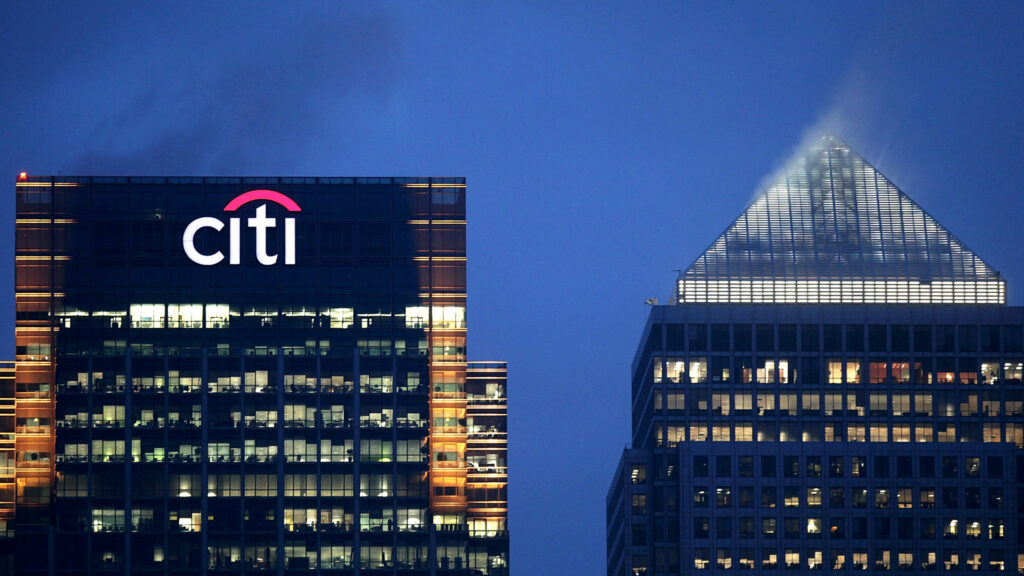 Citigroup: Αγοράστε στο sell-off - Οι εκτιμήσεις για τις ελληνικές μετοχές
