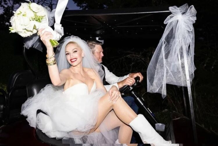 Gwen Stefani: Ο γάμος, το «παραμυθένιο» νυφικό και οι πρώτες φωτογραφίες
