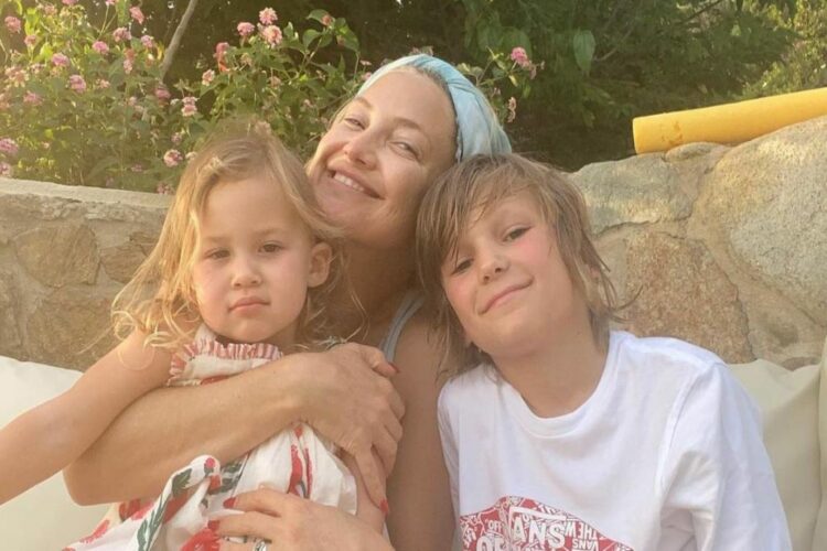 H Kate Hudson γιορτάζει τα γενέθλια του γιου της στην Ελλάδα