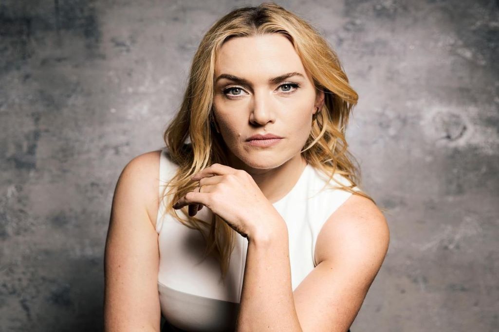 Η Kate Winslet επικροτεί τις γυναίκες που κατήγγειλαν κακοποίηση στο Χόλυγουντ