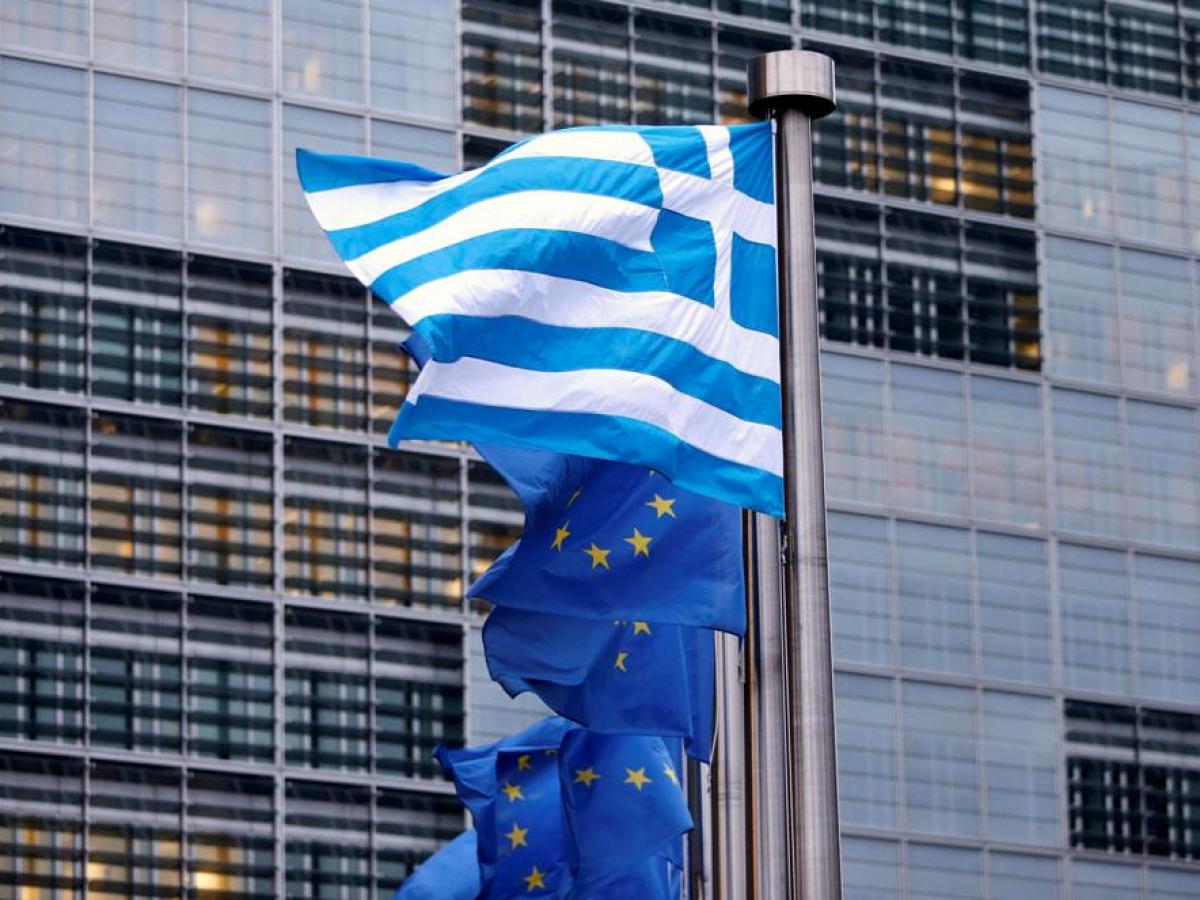 Υπεγράφη η συμφωνία χρηματοδότησης της Ελλάδος απο την Κομισιόν ύψους 17,8 δισ. ευρώ