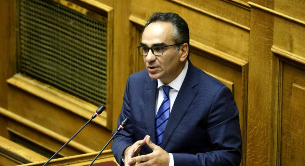 Βασίλης Κοντοζαμάνης