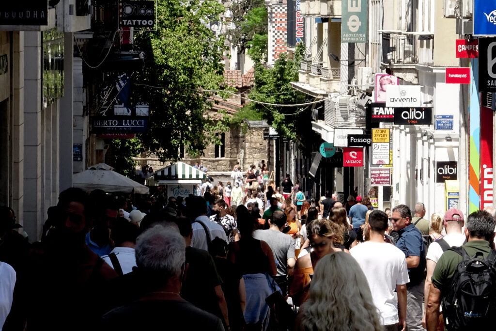 ΕΛΣΤΑΤ: Πτώση 3,8% σημείωσε τον Φεβρουάριο ο κύκλος εργασιών στο λιανικό εμπόριο