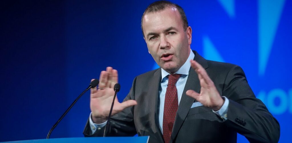 Βέμπερ: Η ΕΕ δεν μπορεί να μείνει σιωπηλή στην εχθρική στάση της Τουρκίας