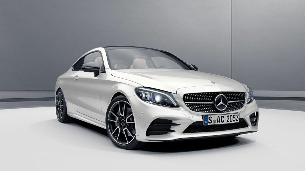 Nέα Mercedes C-Class έφτασε και στη χώρα μας