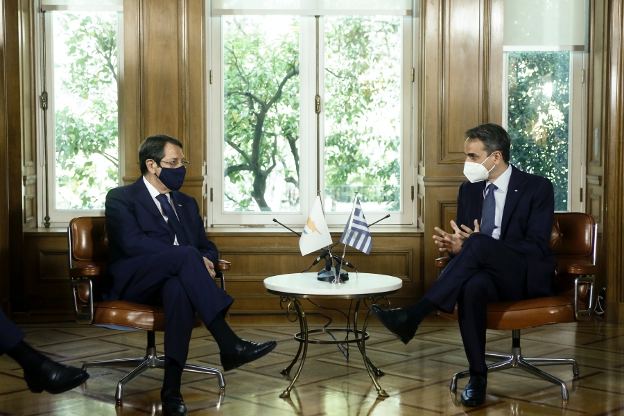 Μητσοτάκης σε Αναστασιάδη για πυρκαγιά: Η Ελλάδα πάντα στο πλευρό της Κύπρου