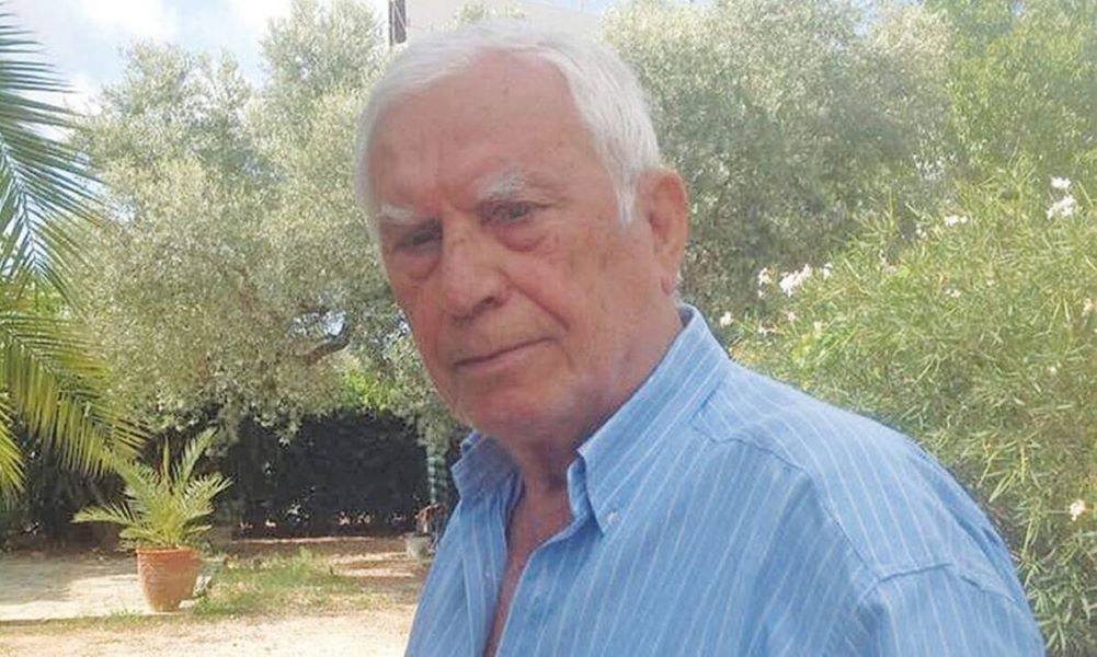 Νίκος Ξανθόπουλος: Η φωτογραφία με τον γιό του και η «υπενθύμιση» ότι έχει κι άλλον