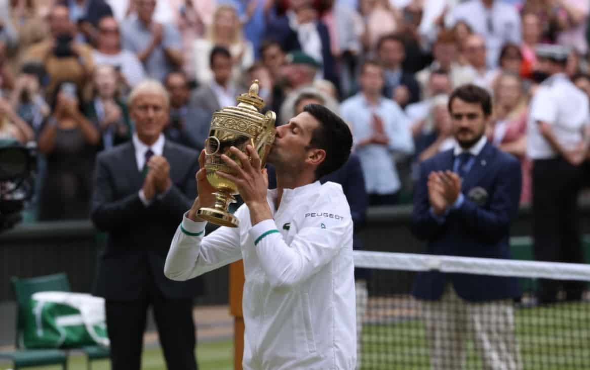 Wimbledon: Ο Τζόκοβιτς συνεχίζει να γράφει ιστορία!