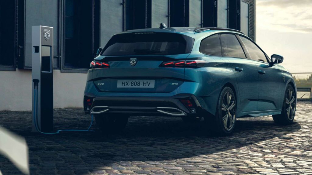 Peugeot 308 SW: Εντυπωσιάζει