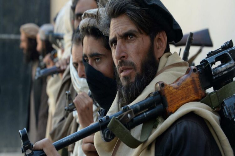 Αφγανιστάν: Οι Ταλιμπάν εκτόπισαν κατοίκους, λεηλάτησαν και πυρπόλησαν τα σπίτια τους