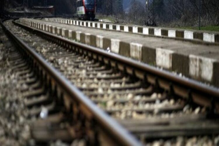 Θεσσαλονίκη: Τρένο παρέσυρε γυναίκα που διέχυσε τις γραμμές του τρένου