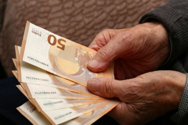 «Τριπλό κέρδος» για όσους συνταξιούχους εργάζονται
