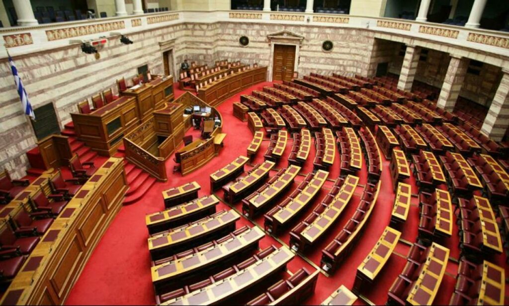 Κατά πλειοψηφία εγκρίθηκε το ασφαλιστικό νομοσχέδιο από την Ολομέλεια της Βουλής.