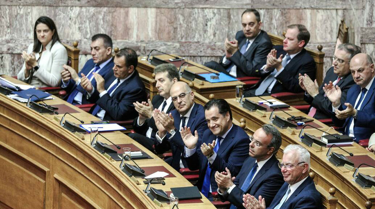 «Ο ΣΥΡΙΖΑ αμήχανος συνεχίζει τα "ναι μεν, αλλά" » σχολίασαν κύκλοι της κυβέρνησης