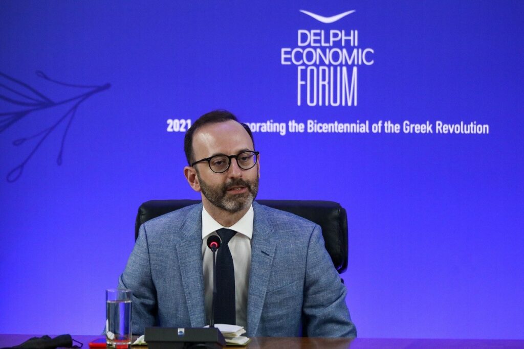 Υπερταμείο: Πολλά λόγια, φρου φρου κι αρώματα!